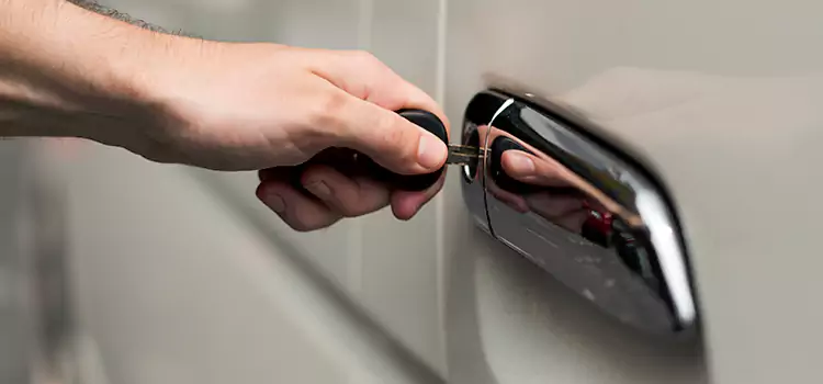 Why Choose Our Auto Locksmith Team in Federal Way, WA?